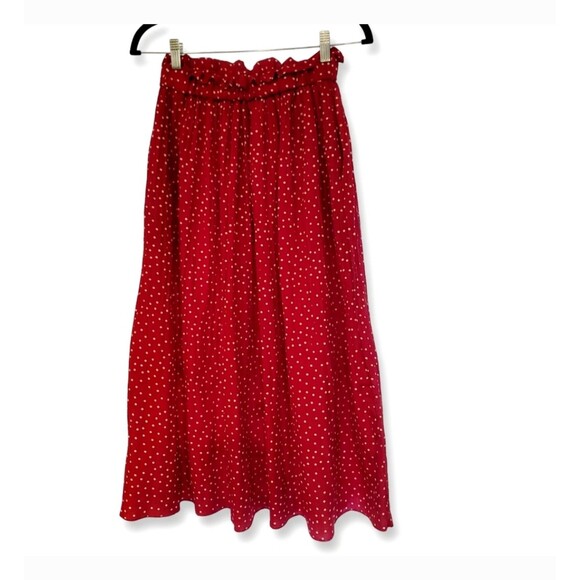 Dresses & Skirts - Red and white polka dot flowy skirt with pockets size medium